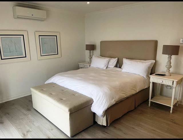 6 BEDROOM HOUSE FOR SALE IN LA LUCIA